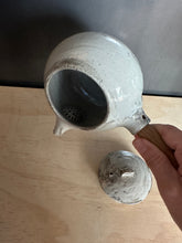 Load image into Gallery viewer, Tea pot  - Hakeme