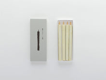 Load image into Gallery viewer, Japanese candles with natural sumac wax
