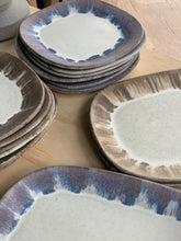 Load image into Gallery viewer, plate