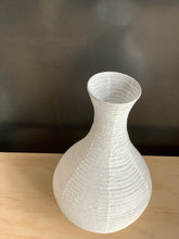 Load image into Gallery viewer, Paper Vase #4
