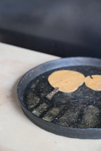 Load image into Gallery viewer, Plate - Black / Atsushi Nakata