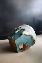 Load image into Gallery viewer, Sculpture cup - Blue / Atsushi Nakata