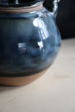 Load image into Gallery viewer, Teapot (Large) / Sodeshi