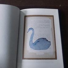 Load image into Gallery viewer, BIRD - Book