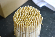 Load image into Gallery viewer, Japanese candles with natural sumac wax