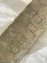 Load image into Gallery viewer, Brass earrings  square