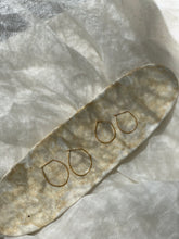 Load image into Gallery viewer, Brass earrings  oval