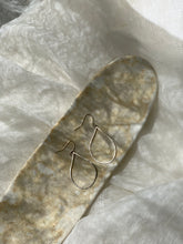 Load image into Gallery viewer, Silver earrings drop medium