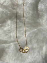 Load image into Gallery viewer, Brass neckless 4 rings