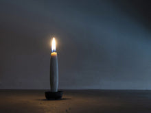 Load image into Gallery viewer, Casted iron candle Stand