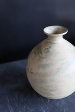 Load image into Gallery viewer, Bud Vase - Pink Salt
