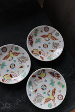 Load image into Gallery viewer, Kutani Porcelain mini plate
