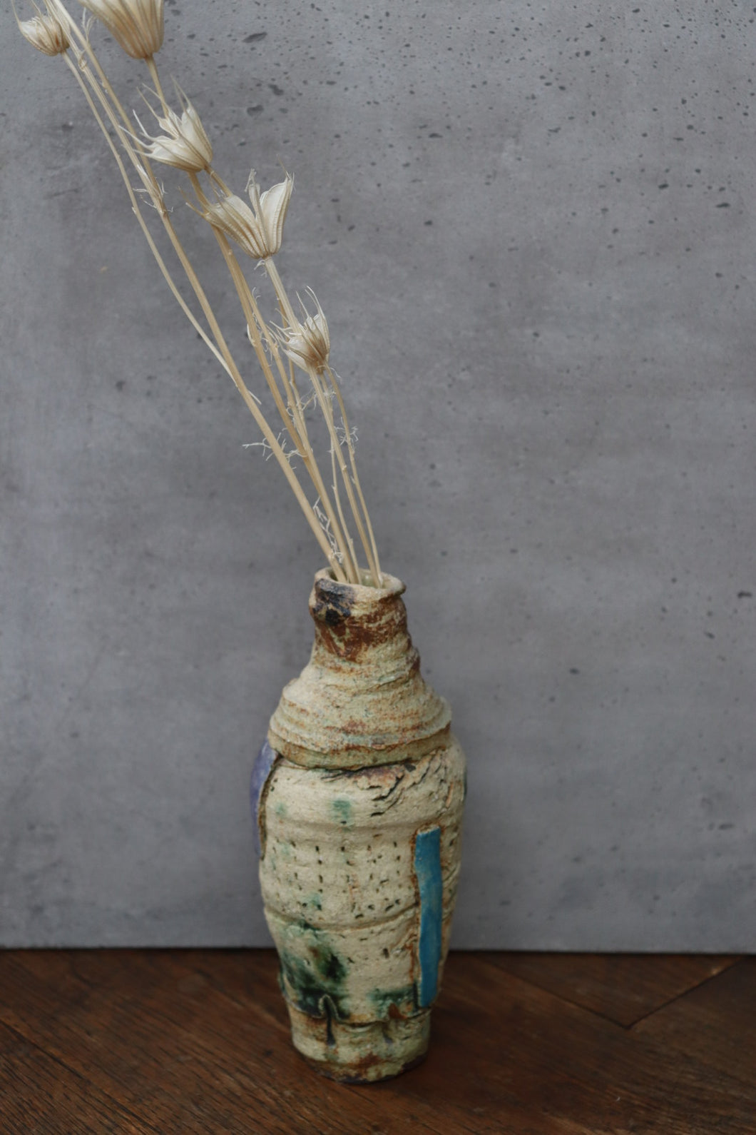 Vase / Kim Hono