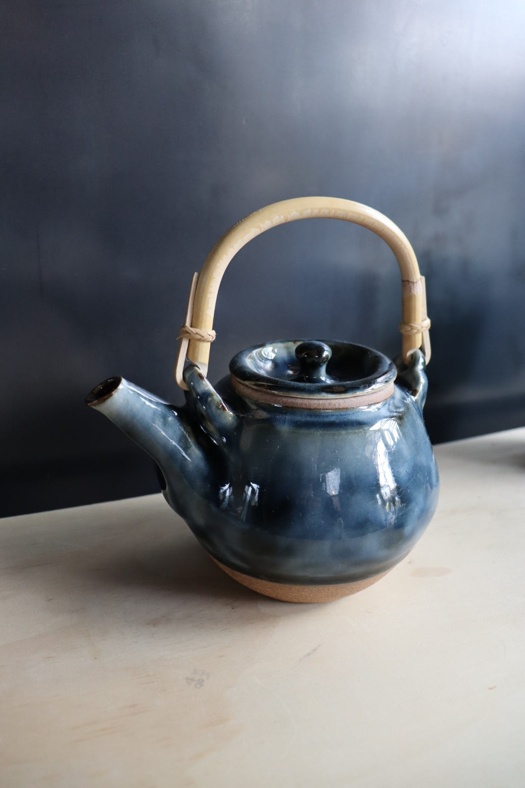 Teapot  (Large) / Sodeshi